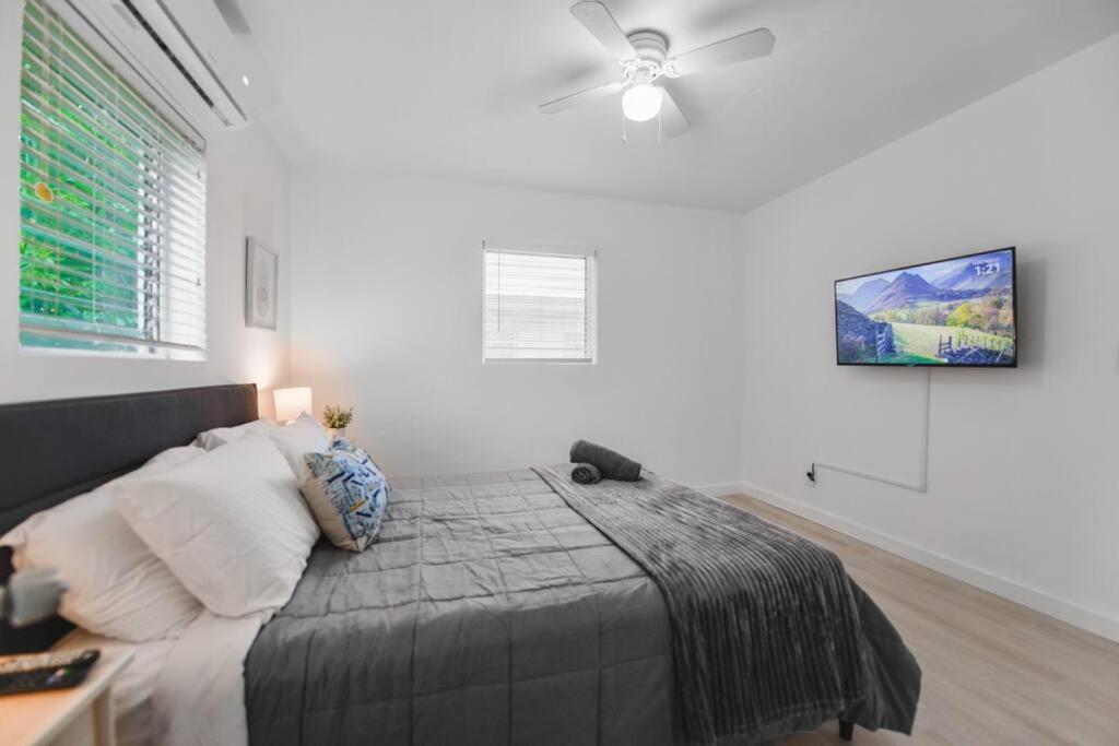 Beautiful Apt 2/2 Near The Beach Miami Exterior photo