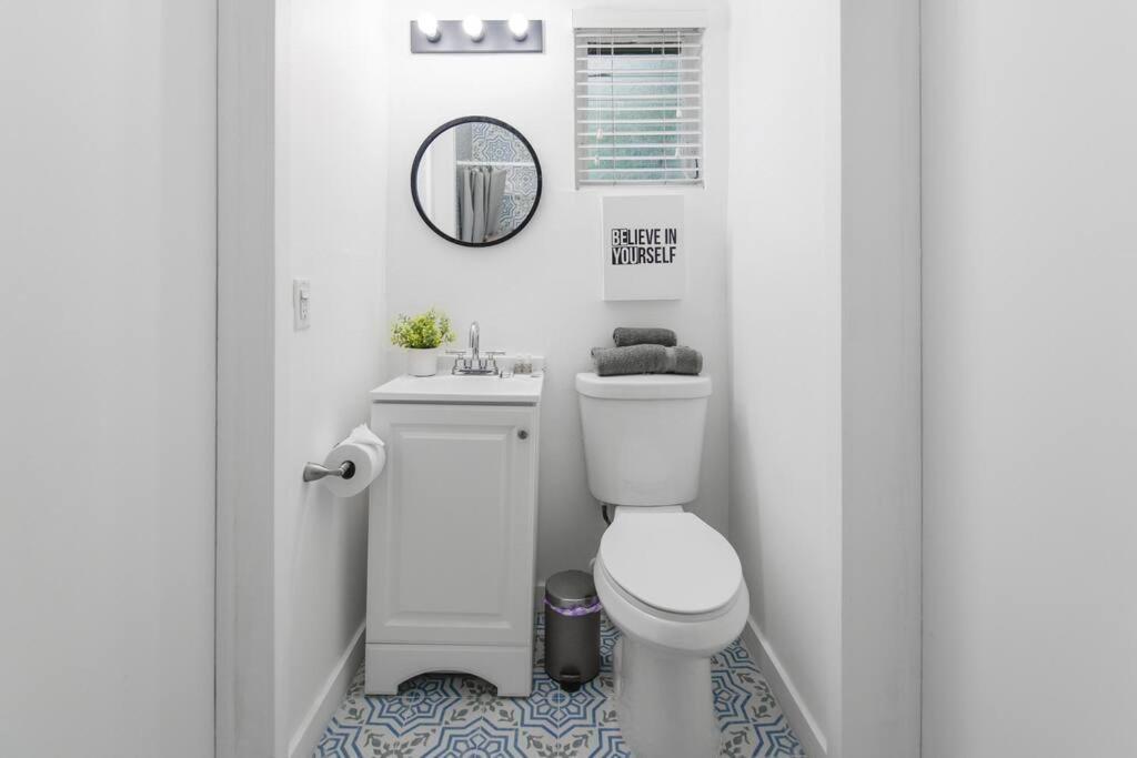 Beautiful Apt 2/2 Near The Beach Miami Exterior photo